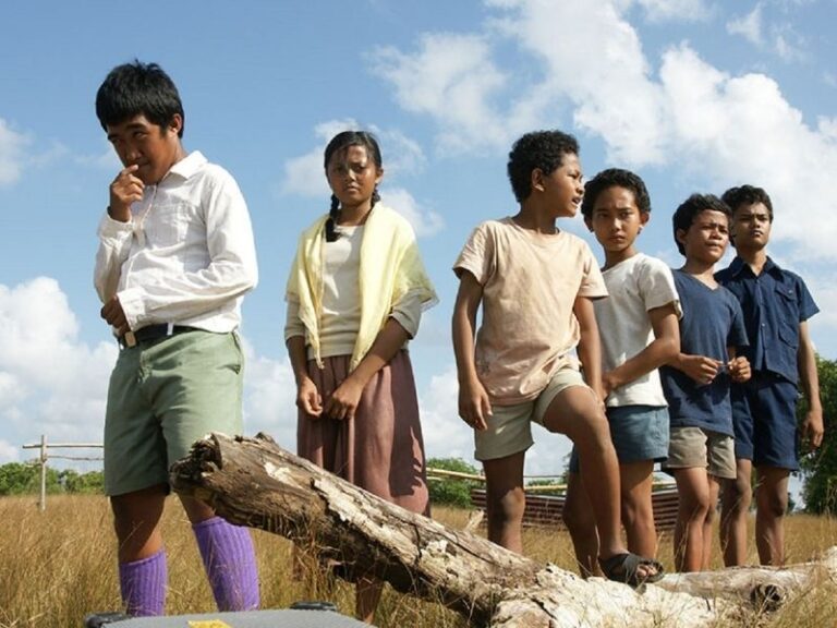 laskar pelangi - film indonesia terlaris