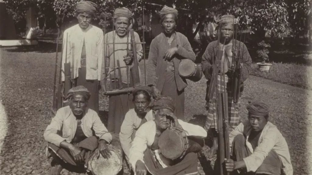 pemain loetoeng kasaroeng - Menonton.id (10)