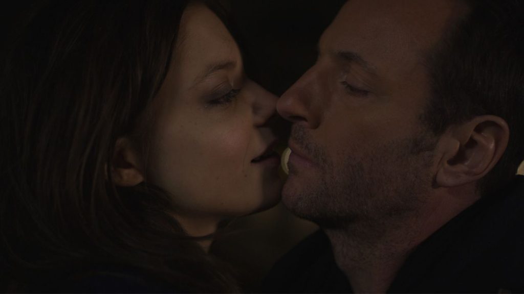 film bdsm after fall, winter - Menonton.id(4)