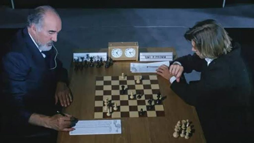 dangerous moves - Menonton.id (4)