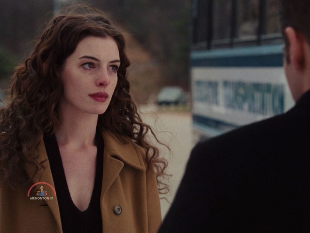 love and the other drugs - menonton.id (5)