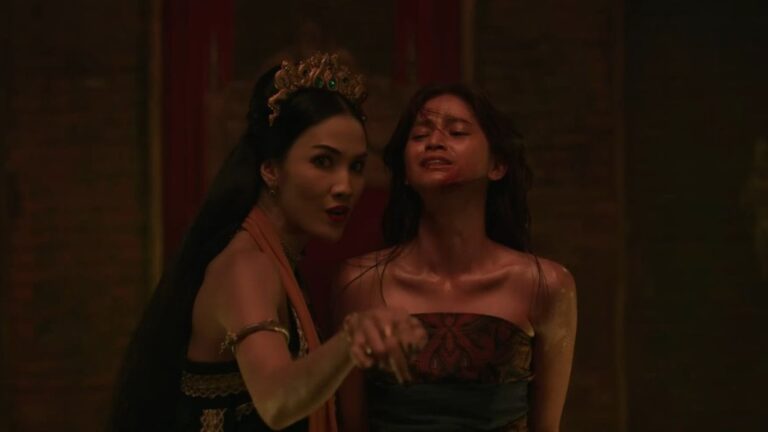 review badarawuhi di desa Penari - Menonton.id (4)