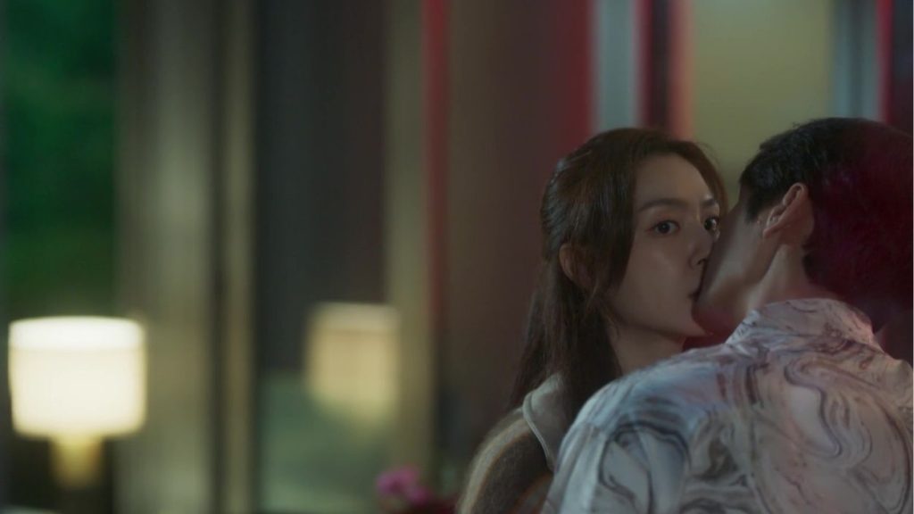red balloon - Menonton.id (4)